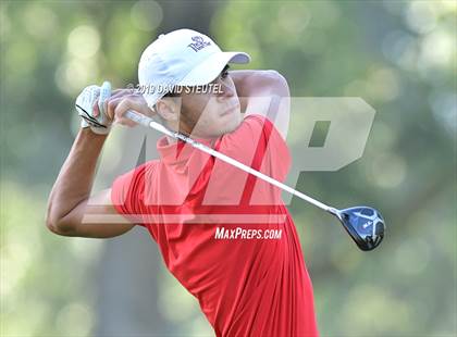 Thumbnail 3 in CIF NorCal Regional Boys Golf Championship photogallery.