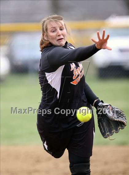 Thumbnail 3 in Federal Hocking @ Belpre photogallery.