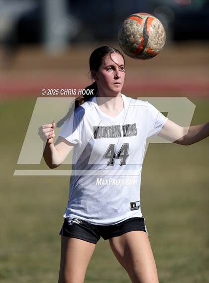 Thumbnail 1 in Mountain View vs Mica Mountain (Kelly Pierce Soccer Tournament) photogallery.