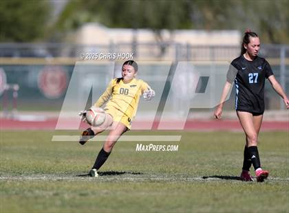 Thumbnail 3 in Mountain View vs Mica Mountain (Kelly Pierce Soccer Tournament) photogallery.