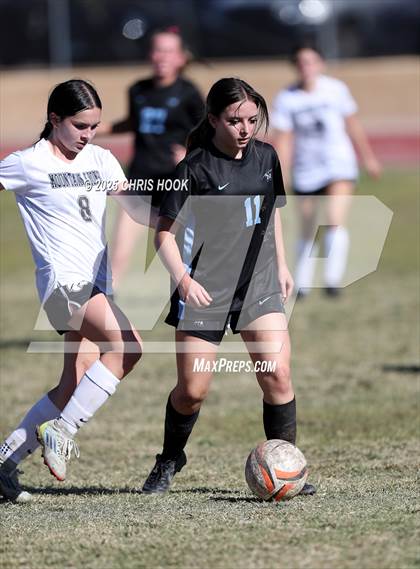 Thumbnail 2 in Mountain View vs Mica Mountain (Kelly Pierce Soccer Tournament) photogallery.