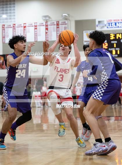 Thumbnail 3 in Tokay @ Lodi photogallery.