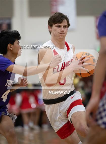 Thumbnail 1 in Tokay @ Lodi photogallery.