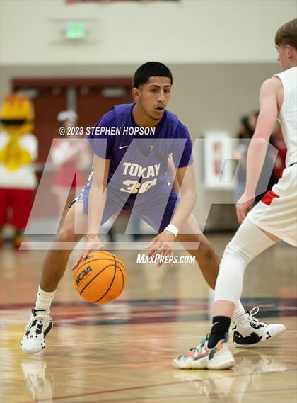 Thumbnail 3 in Tokay @ Lodi photogallery.
