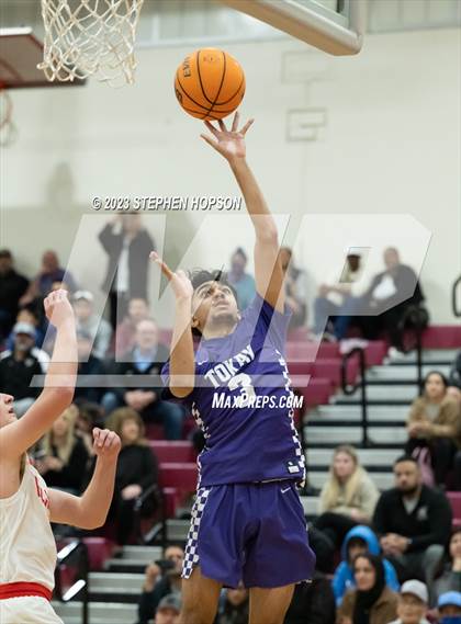 Thumbnail 2 in Tokay @ Lodi photogallery.
