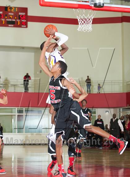 Thumbnail 3 in Trent Internationale vs Prime Prep (DFW Tip Off Classic) photogallery.