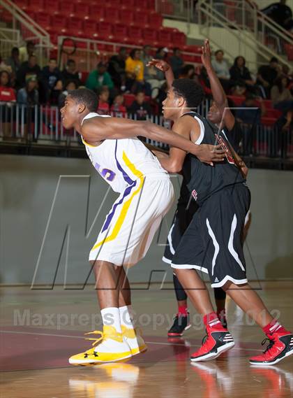 Thumbnail 3 in Trent Internationale vs Prime Prep (DFW Tip Off Classic) photogallery.