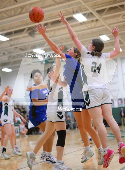 Thumbnail 3 in Shaker @ Shenendehowa photogallery.