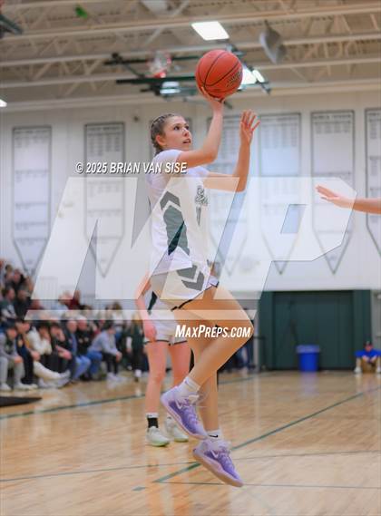 Thumbnail 3 in Shaker @ Shenendehowa photogallery.