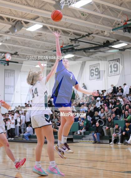 Thumbnail 2 in Shaker @ Shenendehowa photogallery.