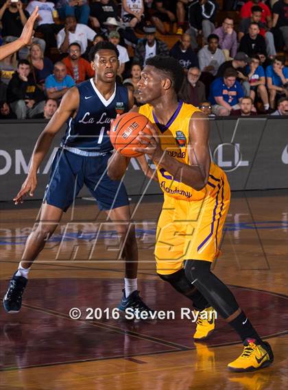 Thumbnail 2 in La Lumiere vs. Montverde Academy (DICK's National Tournament Semifinals) photogallery.
