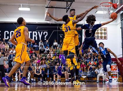 Thumbnail 3 in La Lumiere vs. Montverde Academy (DICK's National Tournament Semifinals) photogallery.