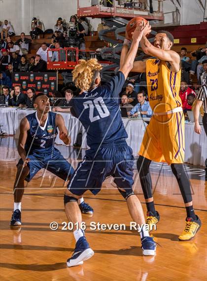 Thumbnail 2 in La Lumiere vs. Montverde Academy (DICK's National Tournament Semifinals) photogallery.