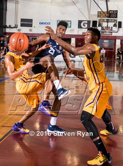 Thumbnail 1 in La Lumiere vs. Montverde Academy (DICK's National Tournament Semifinals) photogallery.
