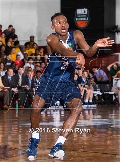 Thumbnail 2 in La Lumiere vs. Montverde Academy (DICK's National Tournament Semifinals) photogallery.