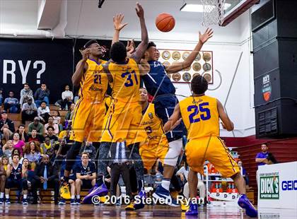 Thumbnail 2 in La Lumiere vs. Montverde Academy (DICK's National Tournament Semifinals) photogallery.