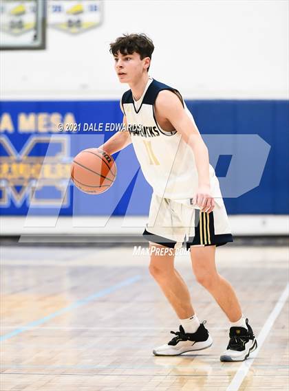 Thumbnail 1 in Mission Hills vs La Costa Canyon (Mira Mesa Marauders JV Classic) photogallery.