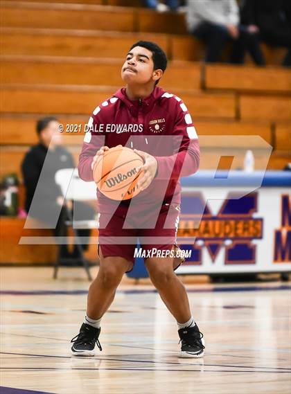 Thumbnail 1 in Mission Hills vs La Costa Canyon (Mira Mesa Marauders JV Classic) photogallery.