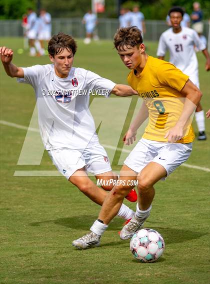 Thumbnail 3 in A.C. Reynolds vs. Apex Friendship (NCSCA Kickoff Classic) photogallery.
