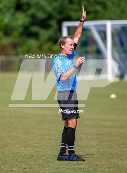Thumbnail 2 in A.C. Reynolds vs. Apex Friendship (NCSCA Kickoff Classic) photogallery.