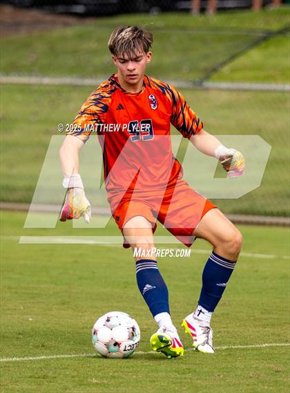 Thumbnail 3 in A.C. Reynolds vs. Apex Friendship (NCSCA Kickoff Classic) photogallery.