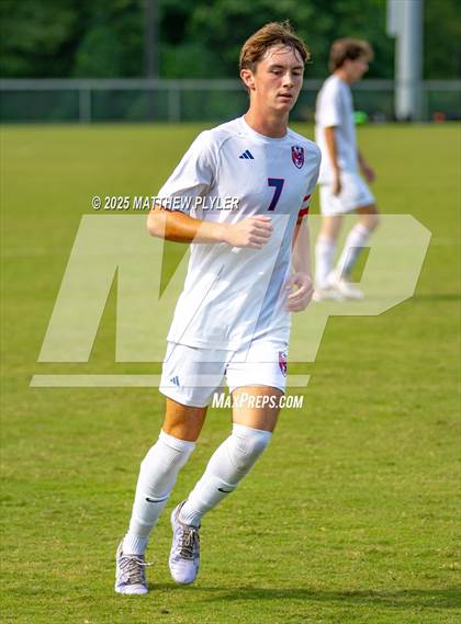 Thumbnail 3 in A.C. Reynolds vs. Apex Friendship (NCSCA Kickoff Classic) photogallery.