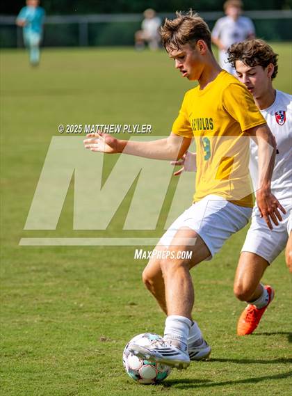 Thumbnail 3 in A.C. Reynolds vs. Apex Friendship (NCSCA Kickoff Classic) photogallery.