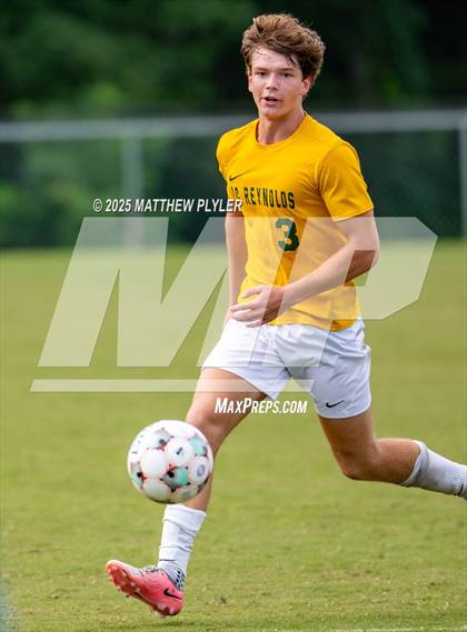 Thumbnail 1 in A.C. Reynolds vs. Apex Friendship (NCSCA Kickoff Classic) photogallery.
