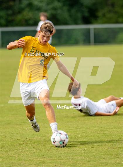Thumbnail 3 in A.C. Reynolds vs. Apex Friendship (NCSCA Kickoff Classic) photogallery.