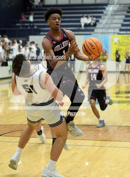 Thumbnail 2 in Bentonville West vs. Springdale photogallery.