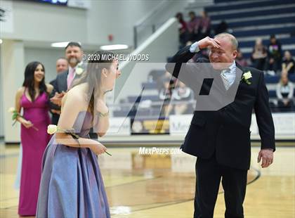 Thumbnail 2 in Bentonville West vs. Springdale photogallery.