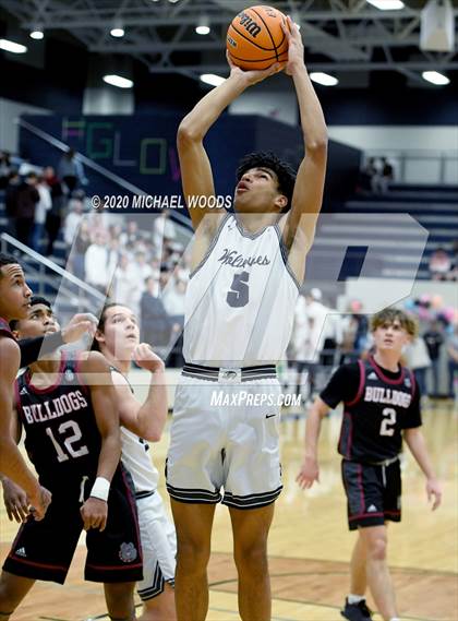 Thumbnail 1 in Bentonville West vs. Springdale photogallery.