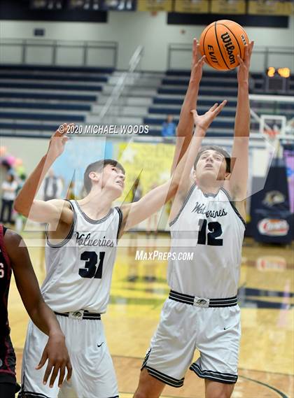 Thumbnail 2 in Bentonville West vs. Springdale photogallery.