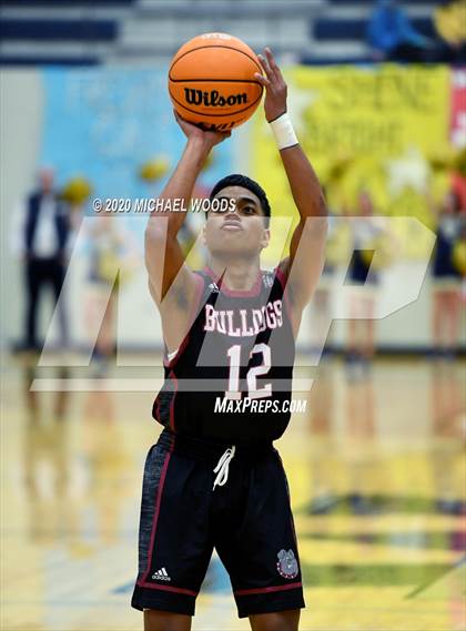 Thumbnail 1 in Bentonville West vs. Springdale photogallery.