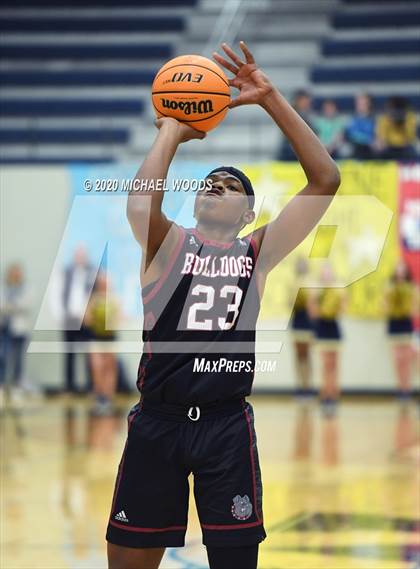 Thumbnail 1 in Bentonville West vs. Springdale photogallery.