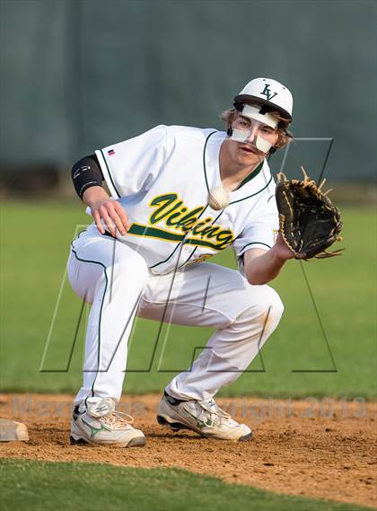 Thumbnail 1 in Woodgrove @ Loudoun Valley photogallery.
