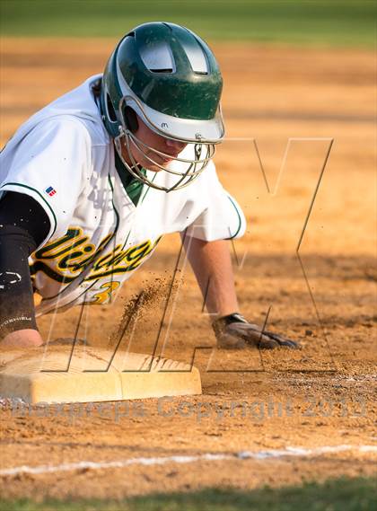 Thumbnail 1 in Woodgrove @ Loudoun Valley photogallery.