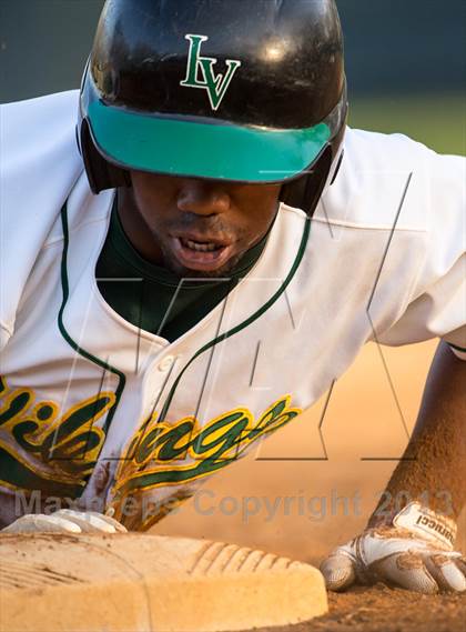 Thumbnail 3 in Woodgrove @ Loudoun Valley photogallery.