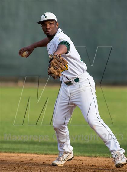 Thumbnail 2 in Woodgrove @ Loudoun Valley photogallery.