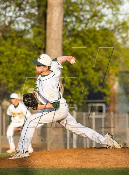 Thumbnail 3 in Woodgrove @ Loudoun Valley photogallery.