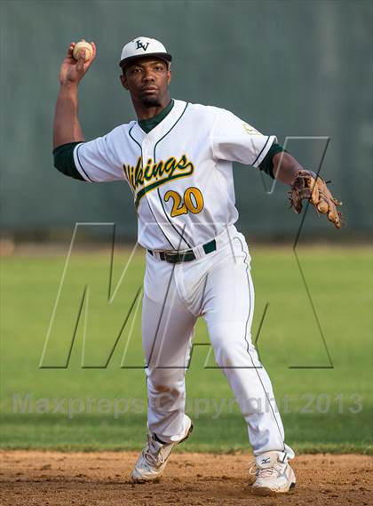 Thumbnail 3 in Woodgrove @ Loudoun Valley photogallery.