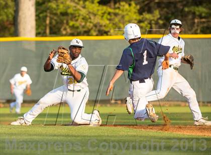 Thumbnail 3 in Woodgrove @ Loudoun Valley photogallery.
