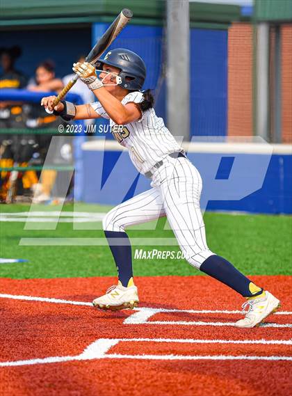 Thumbnail 2 in Lake Creek vs Pflugerville (UIL 5A Reg III Quarterfinal) photogallery.