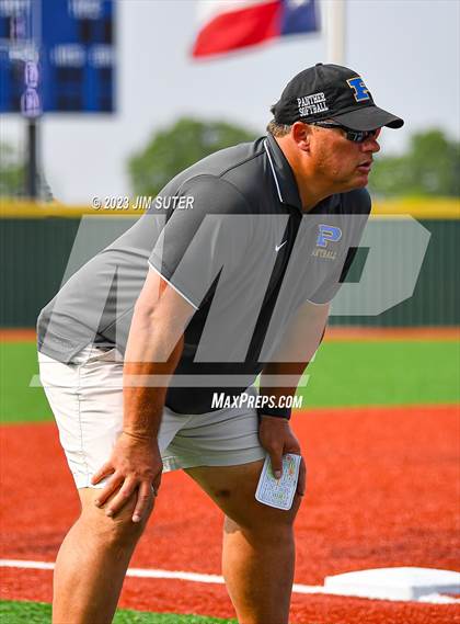 Thumbnail 2 in Lake Creek vs Pflugerville (UIL 5A Reg III Quarterfinal) photogallery.