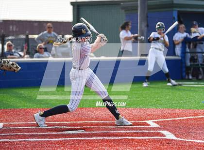 Thumbnail 1 in Lake Creek vs Pflugerville (UIL 5A Reg III Quarterfinal) photogallery.