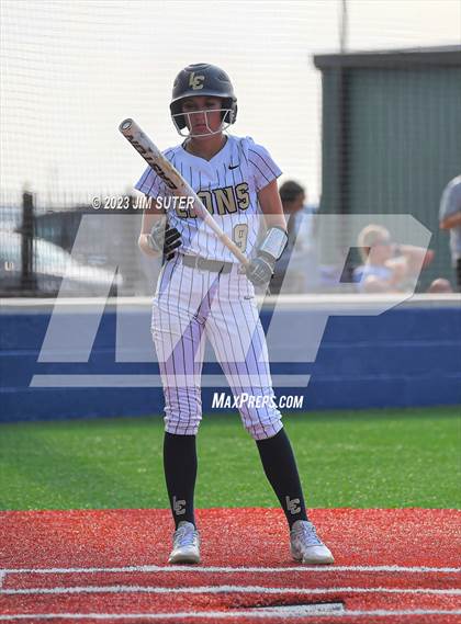 Thumbnail 1 in Lake Creek vs Pflugerville (UIL 5A Reg III Quarterfinal) photogallery.