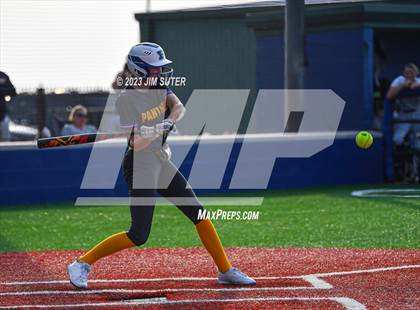 Thumbnail 3 in Lake Creek vs Pflugerville (UIL 5A Reg III Quarterfinal) photogallery.