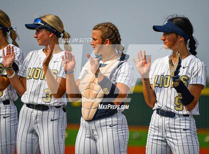Thumbnail 3 in Lake Creek vs Pflugerville (UIL 5A Reg III Quarterfinal) photogallery.