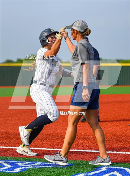 Thumbnail 2 in Lake Creek vs Pflugerville (UIL 5A Reg III Quarterfinal) photogallery.
