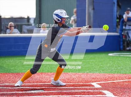 Thumbnail 3 in Lake Creek vs Pflugerville (UIL 5A Reg III Quarterfinal) photogallery.